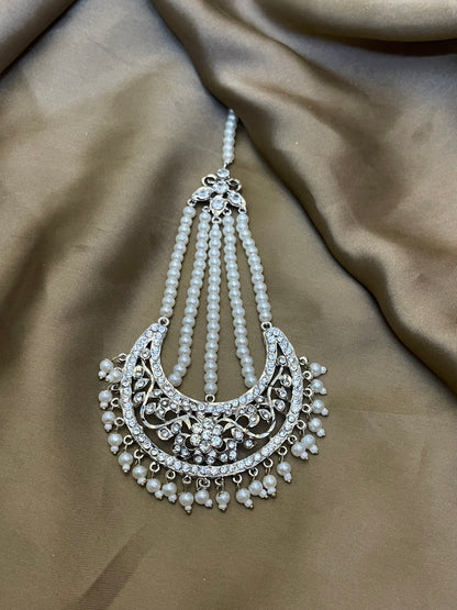 Traditional Bridal Jhoomar for Women | Pakistani
Wedding Jewelry | Jhaverys Jewellery