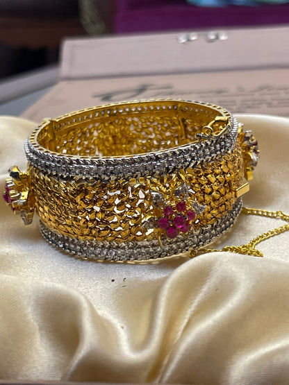 22KT Gold Plated,Single Piece of Stylish Kara