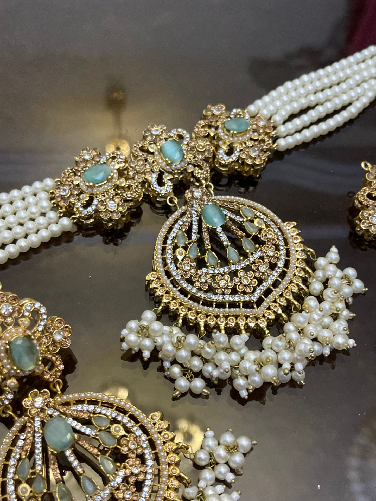 Mint Liza Traditional Big Choker Set