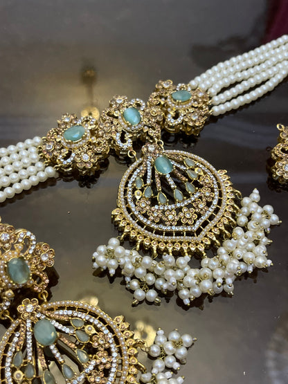 Mint Liza Traditional Big Choker Set