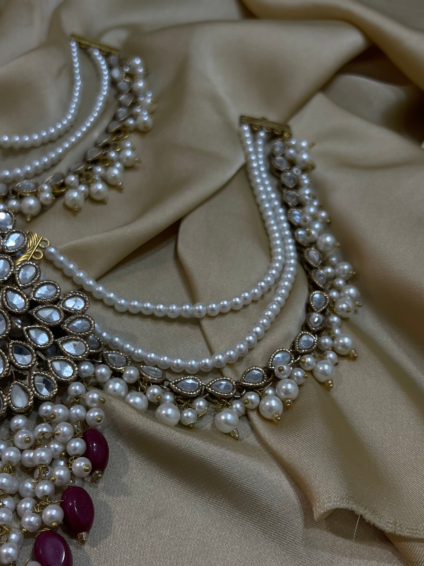 Kundan Sahara Earrings