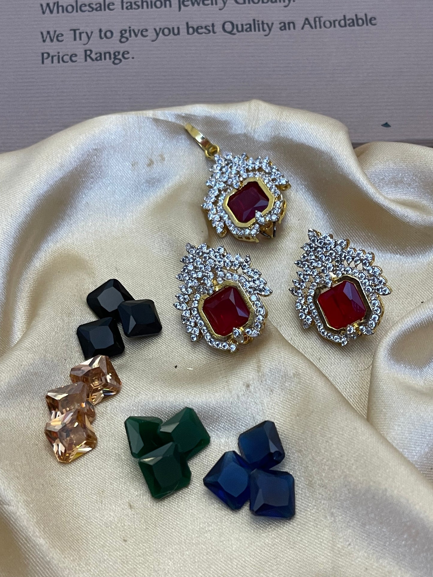 Changeable Stylish Wear Zircon Pendant Set