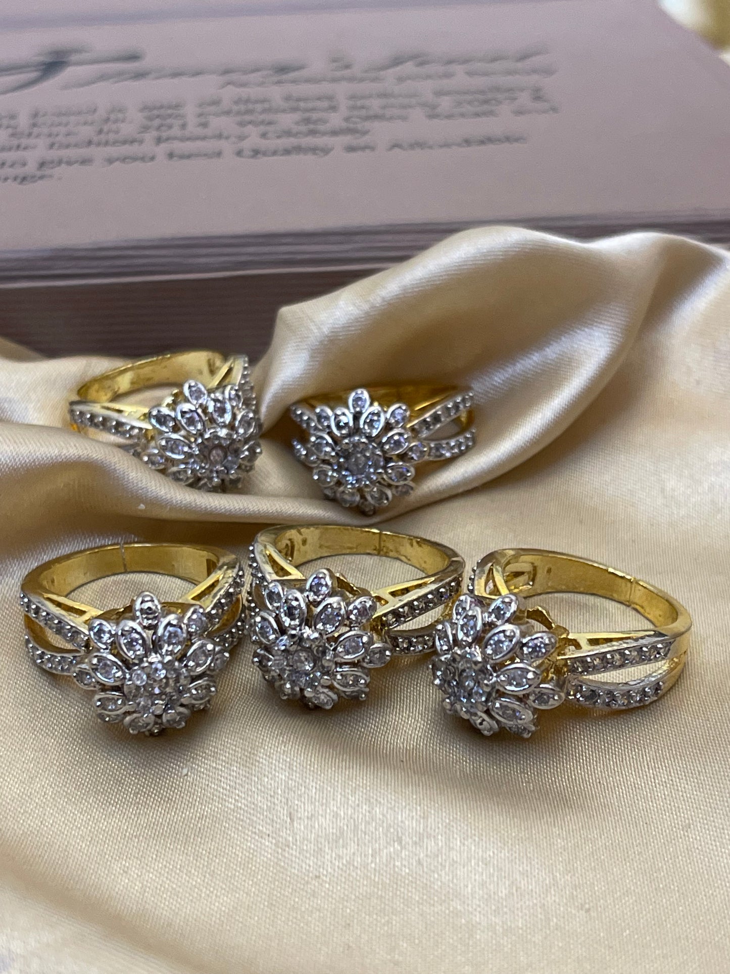 Zircon Jarao Rings Gold Plated