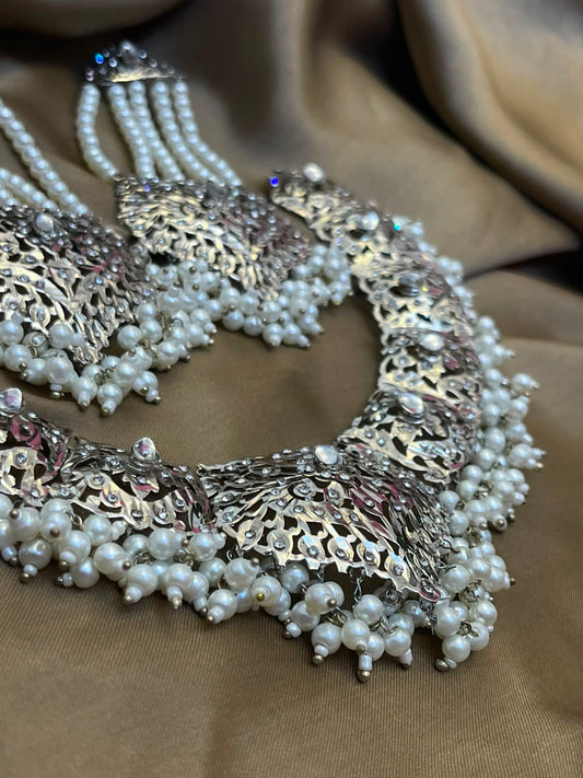 Traditional Silver Choker Necklace Set with Pearl Earrings
