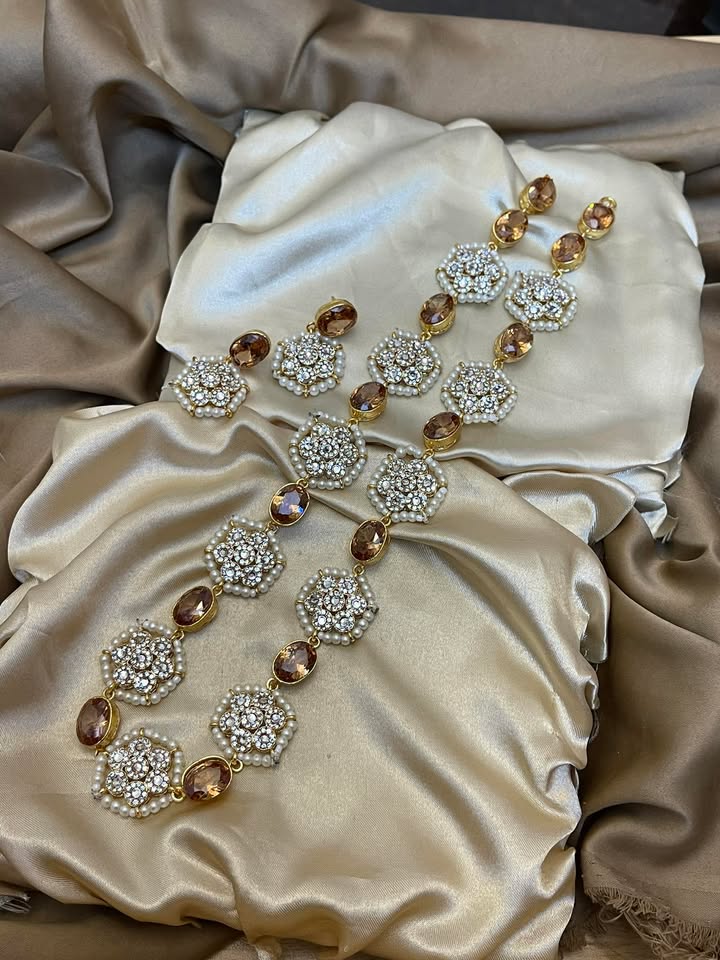 Egyption Wear Stylish Long Maala Neckalce Set