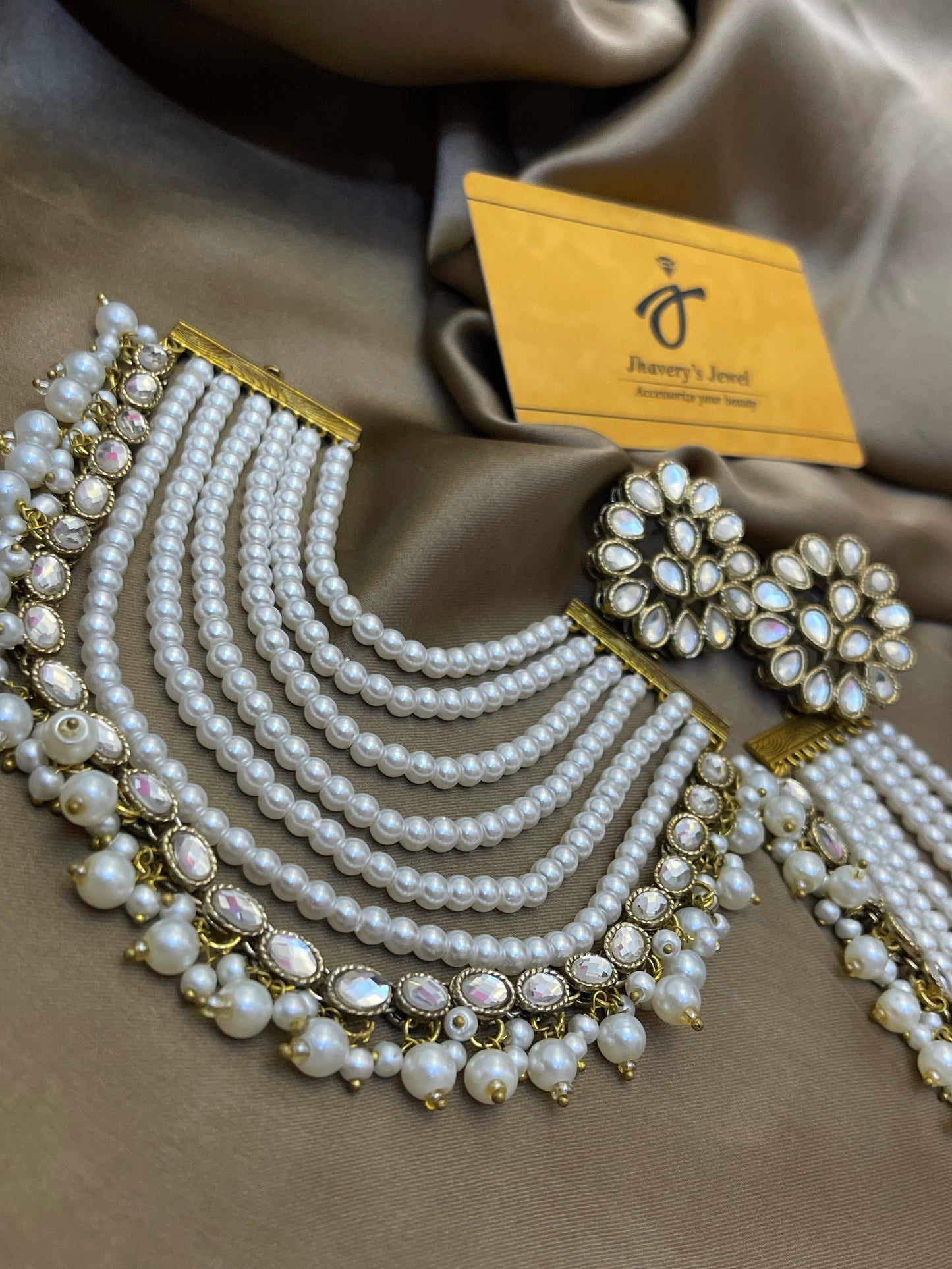 Kundan special Tops and Big sahara