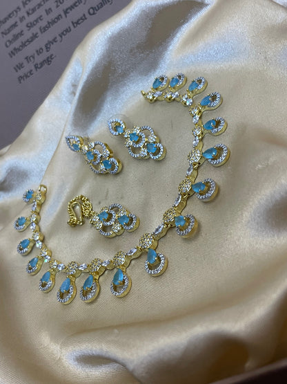 Zircon Ad Necklace Set