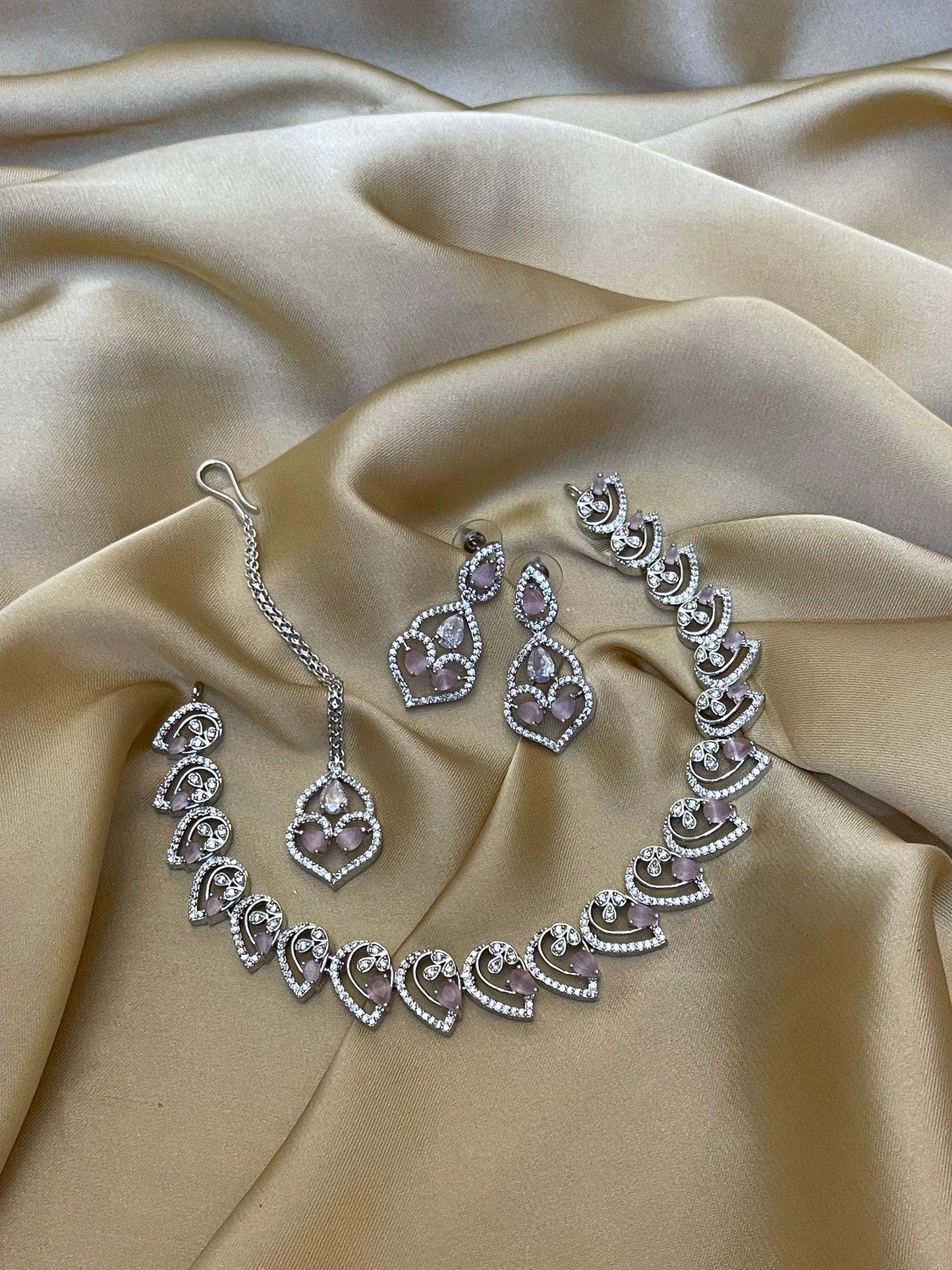 Zircon Ad Necklace Set