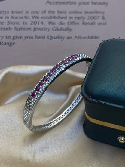 Silver Zircon Opeanable Bracelete