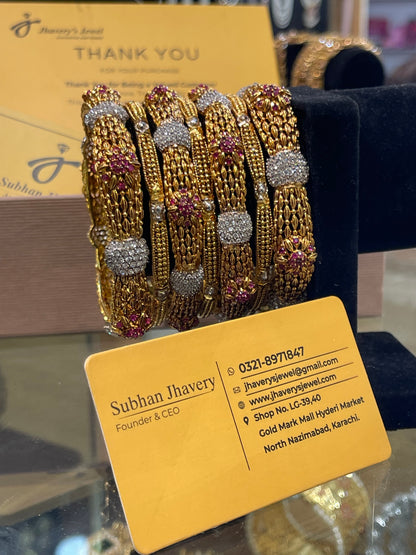 Gold Plated 7 Pieces Bangles Set