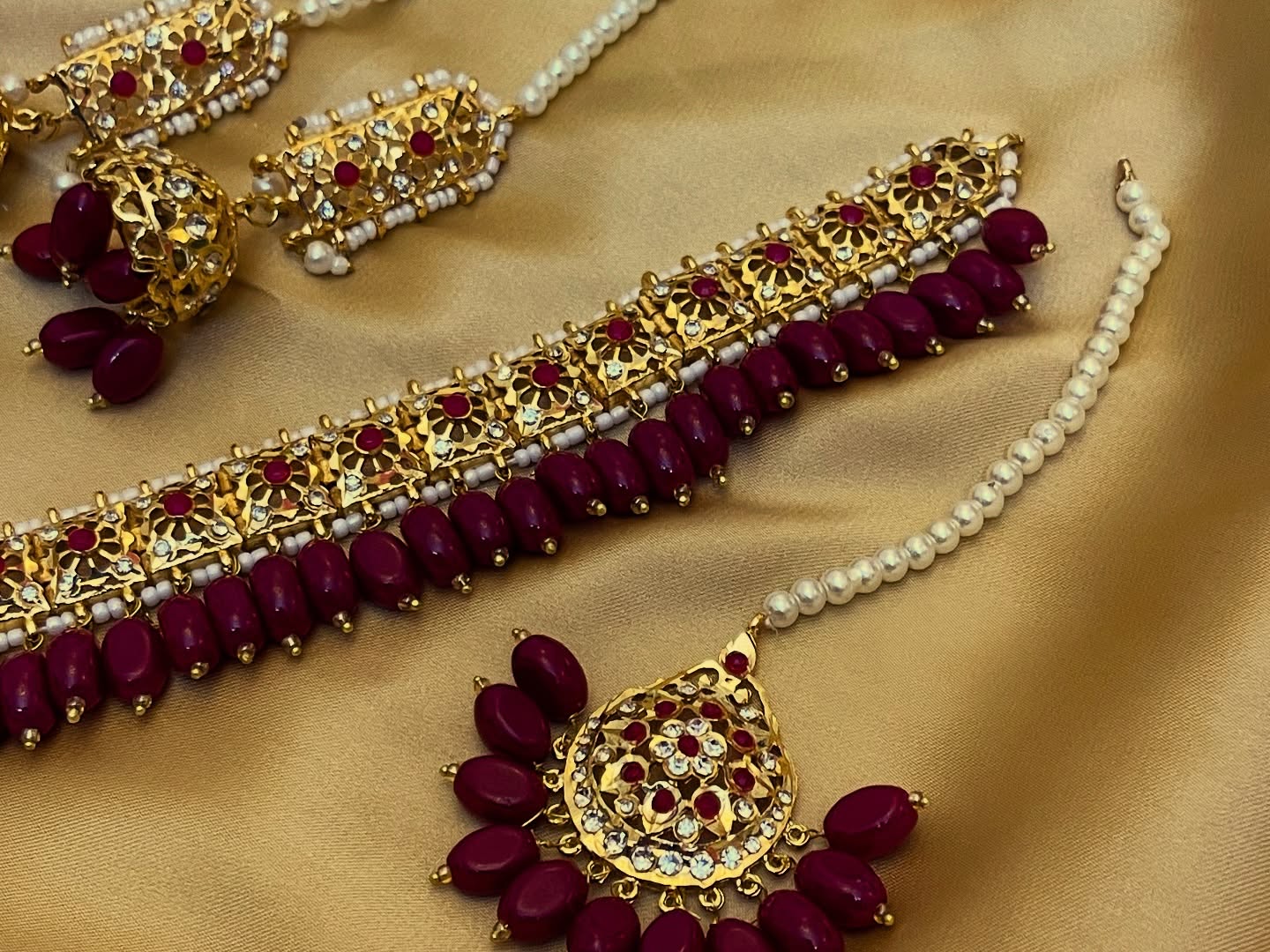 Hyderabadi Designer wear choker Set