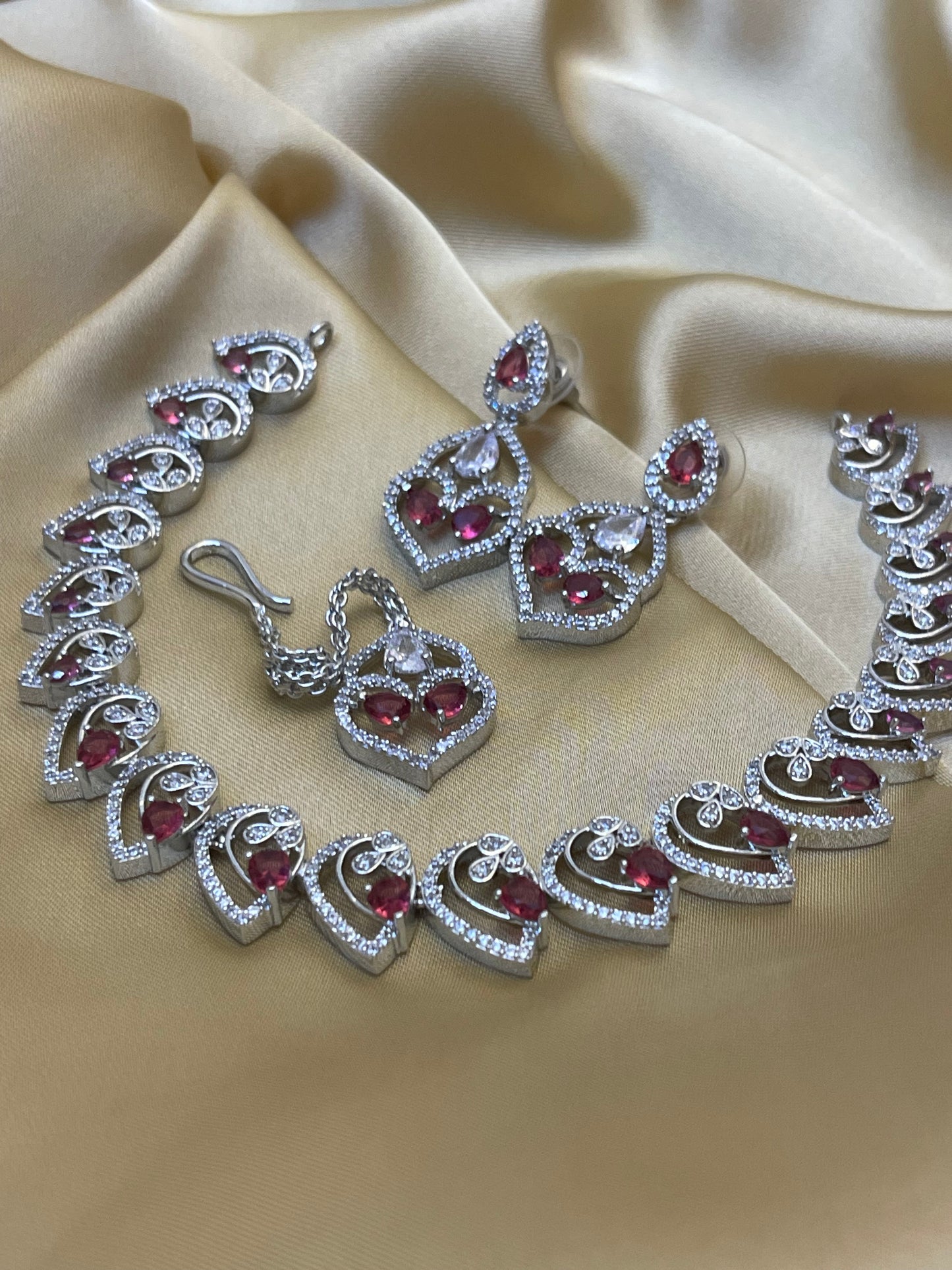 Zircon Ad Necklace Set