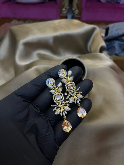Zircon Ad Earrings