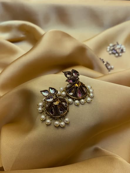 Antique Kundan Stylish jhumka Casual wear