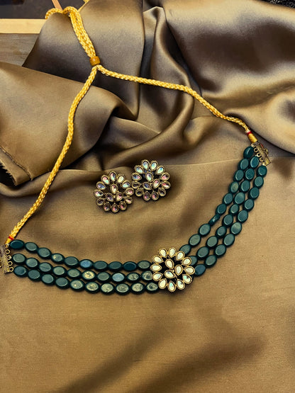 Kundan Stylih Wear Green Marian Choker set