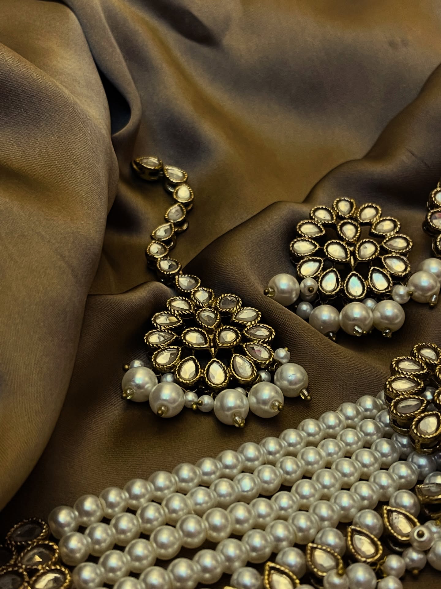 Kundan stylish wear choker Set Ranjhna Look