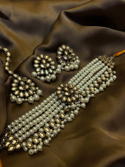 Kundan stylish wear choker Set Ranjhna Look