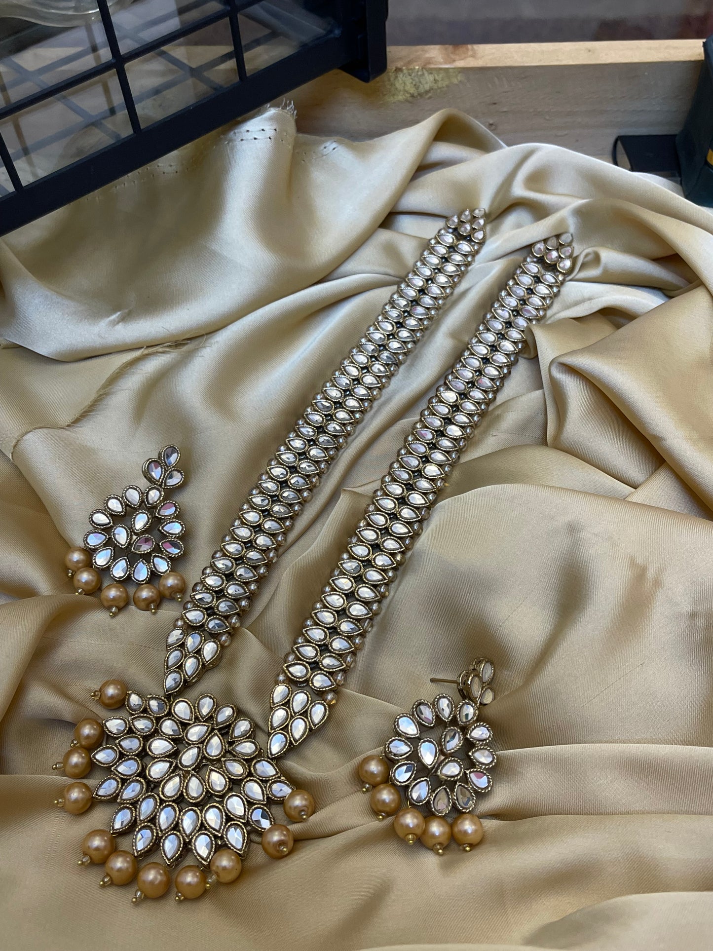 Kundan Long Mala and Earrings