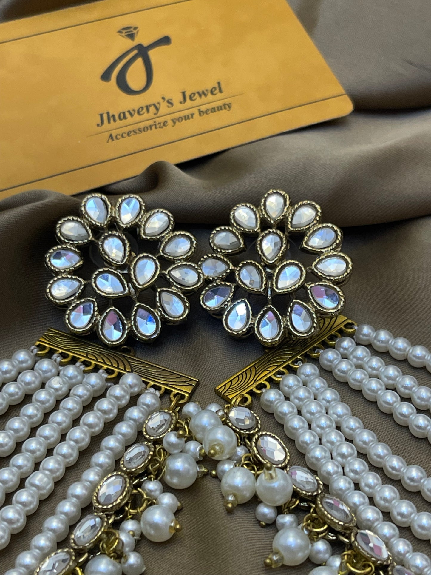 Kundan special Tops and Big sahara