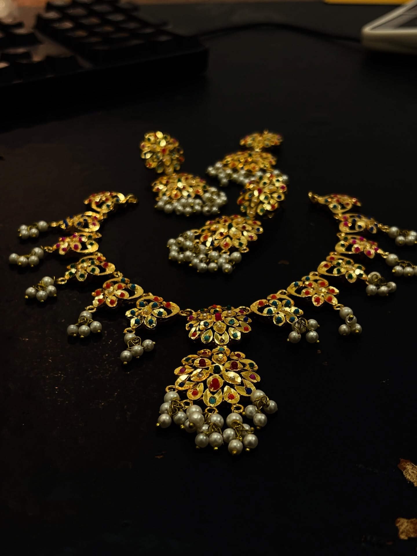 Stylish Noratan wear Necklace set
