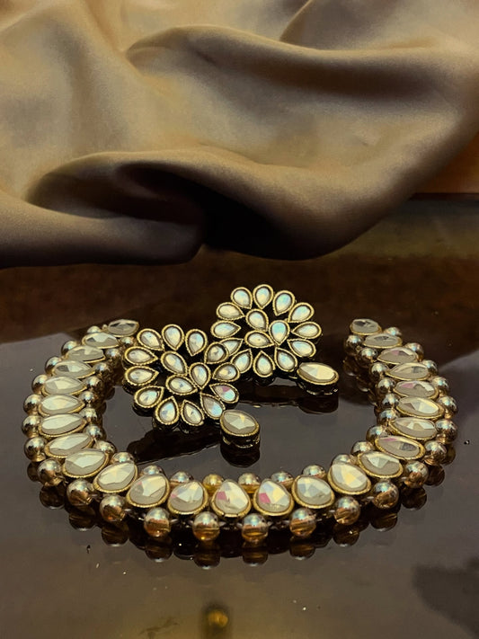 Kundan Beautifull Wear Stylish Necklace