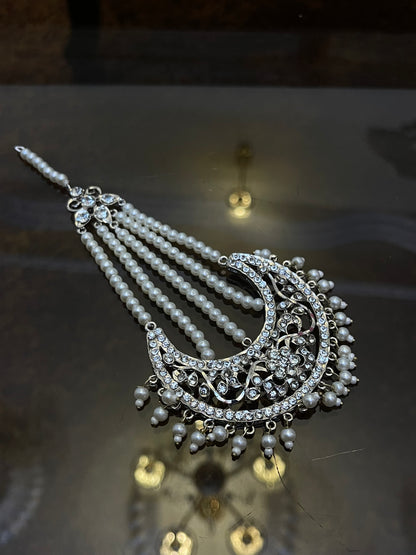 Traditional Bridal Jhoomar for Women | Pakistani
Wedding Jewelry | Jhaverys Jewellery