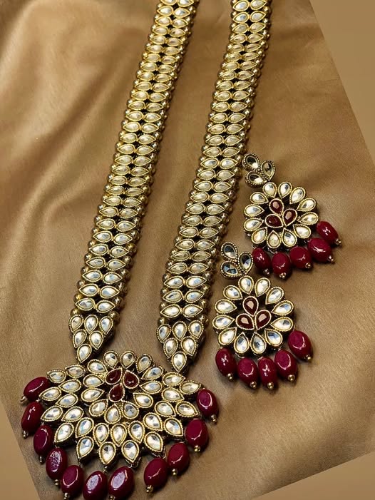 Traditional Wear Stylish Pure Kundan Dholna Set  Pure Traditional Lovers Maalas