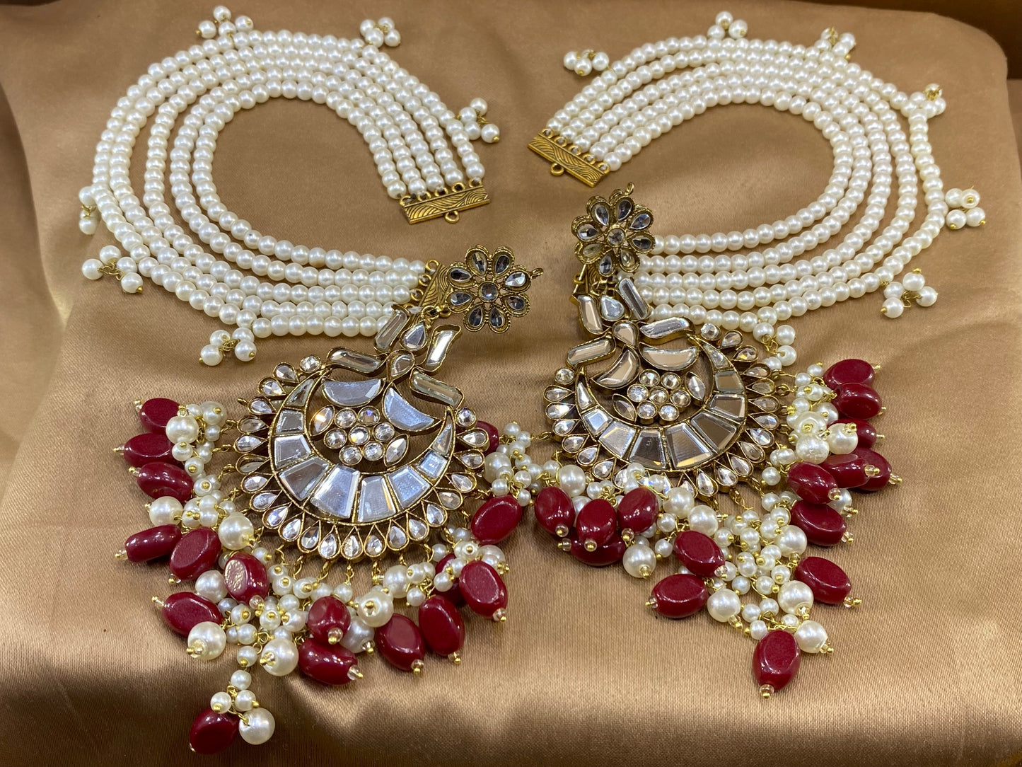 Furshi Kundan Earrings With Saharas