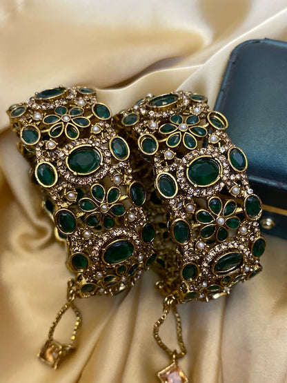 22kt pure stylish Pair of Openable Bangke