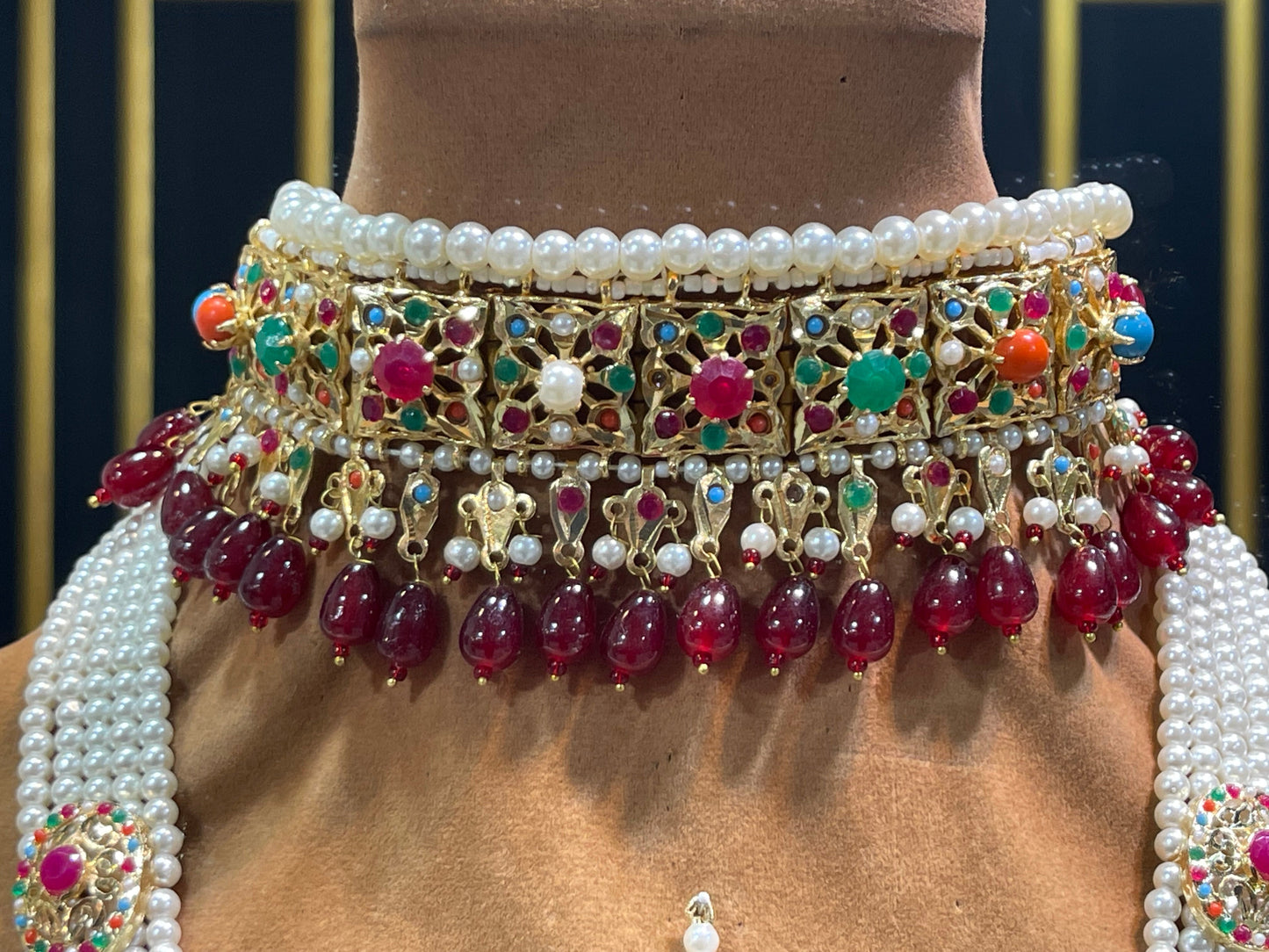Hyderabadi Stylish Bridal Necklace Set