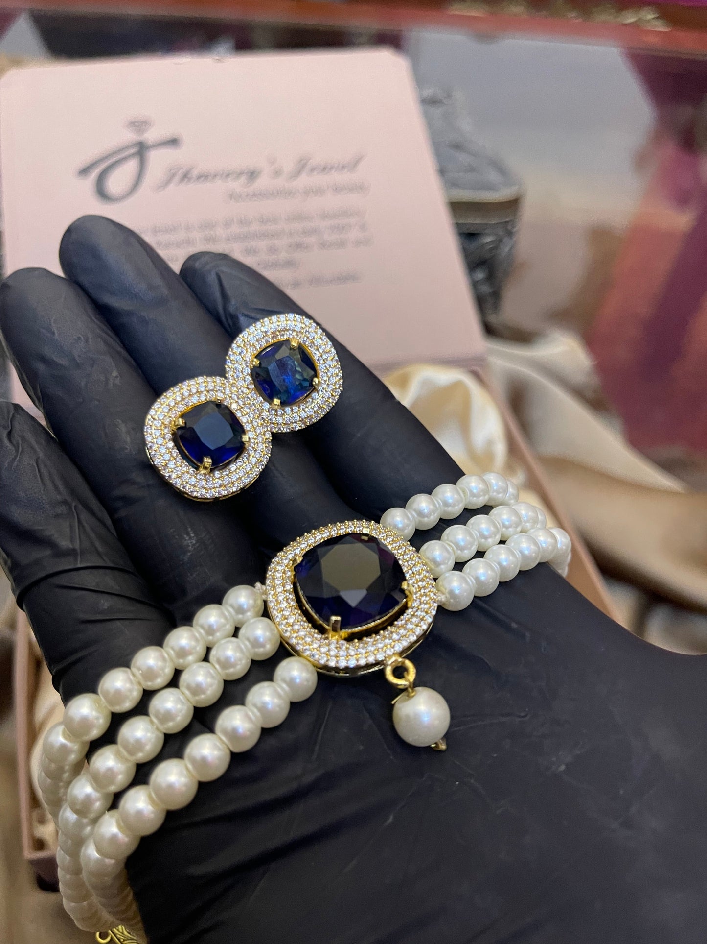 Zircon Choker Set
