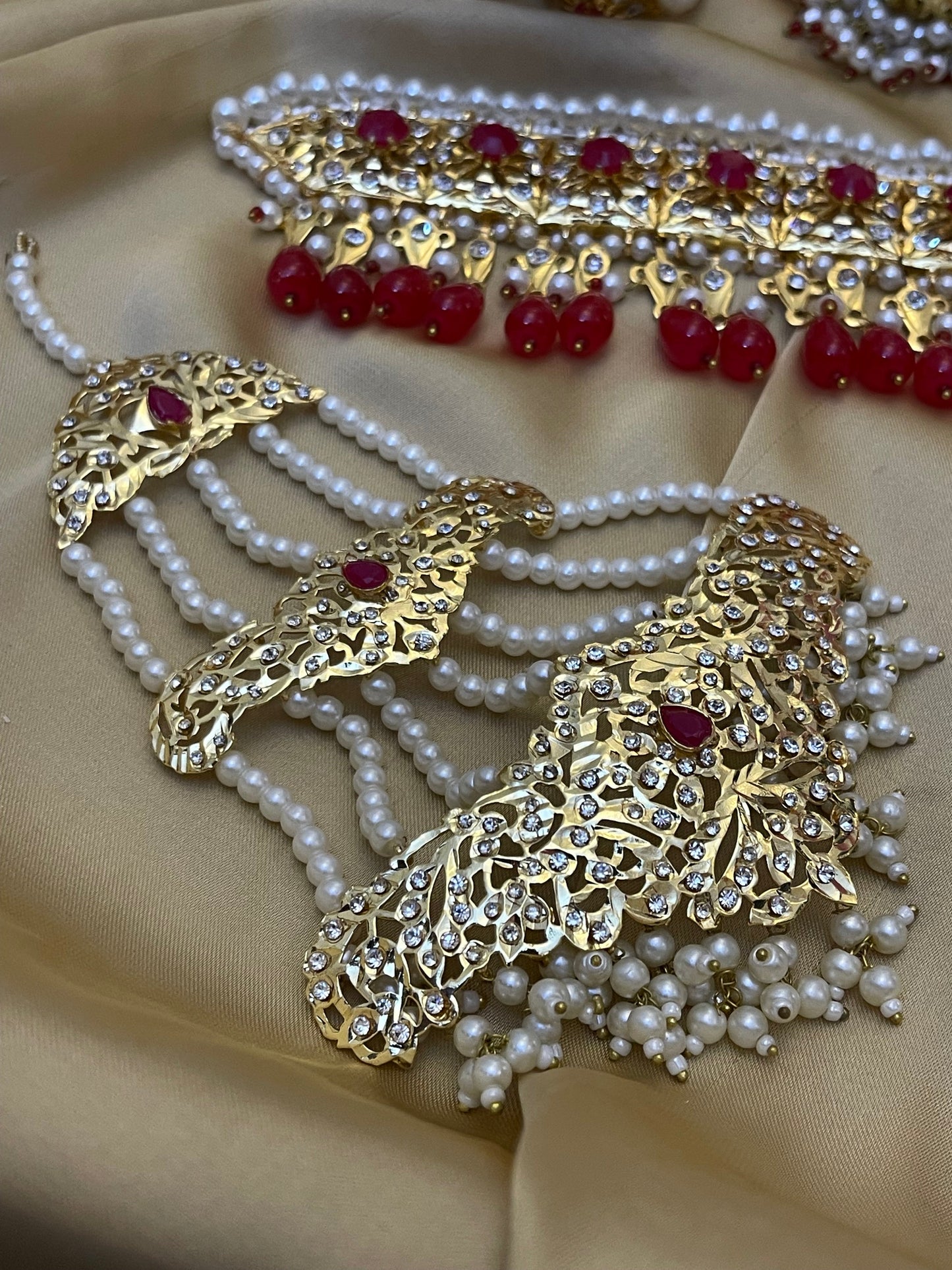 Hyderabadi Ruby Bridal set