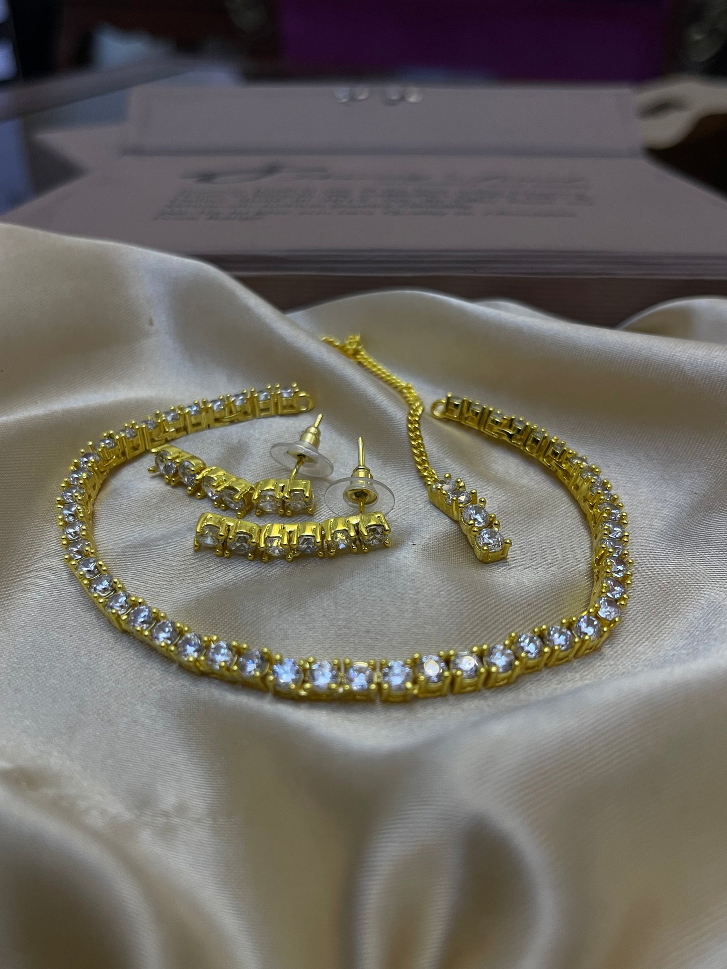 Zircon Ad Necklace set