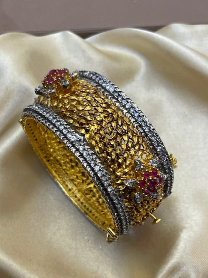 22KT Gold Plated,Single Piece of Stylish Kara