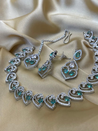 Zircon Ad Necklace Set
