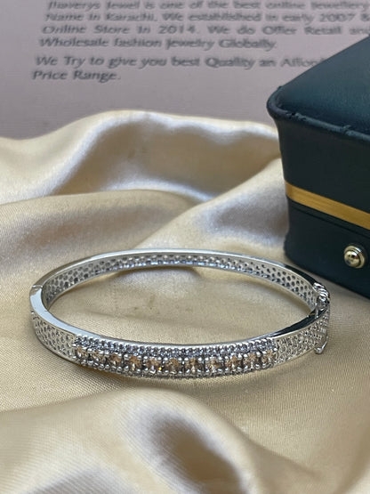 Zircon Stones Studded Bracelete