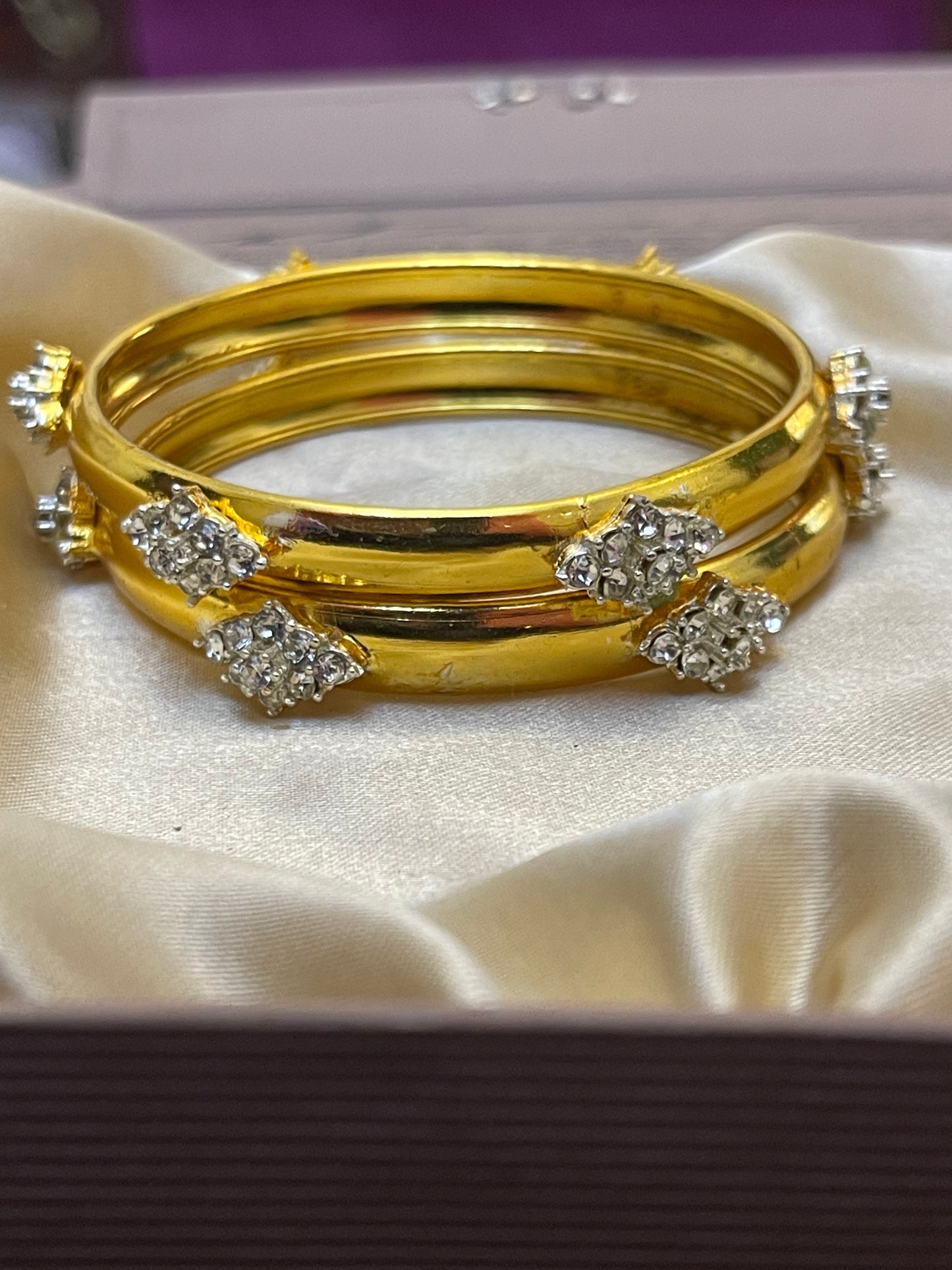 Stylish Wear Designer Bangles
