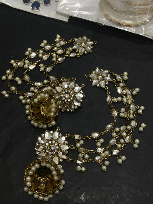 Kundan Sahara Jhumka