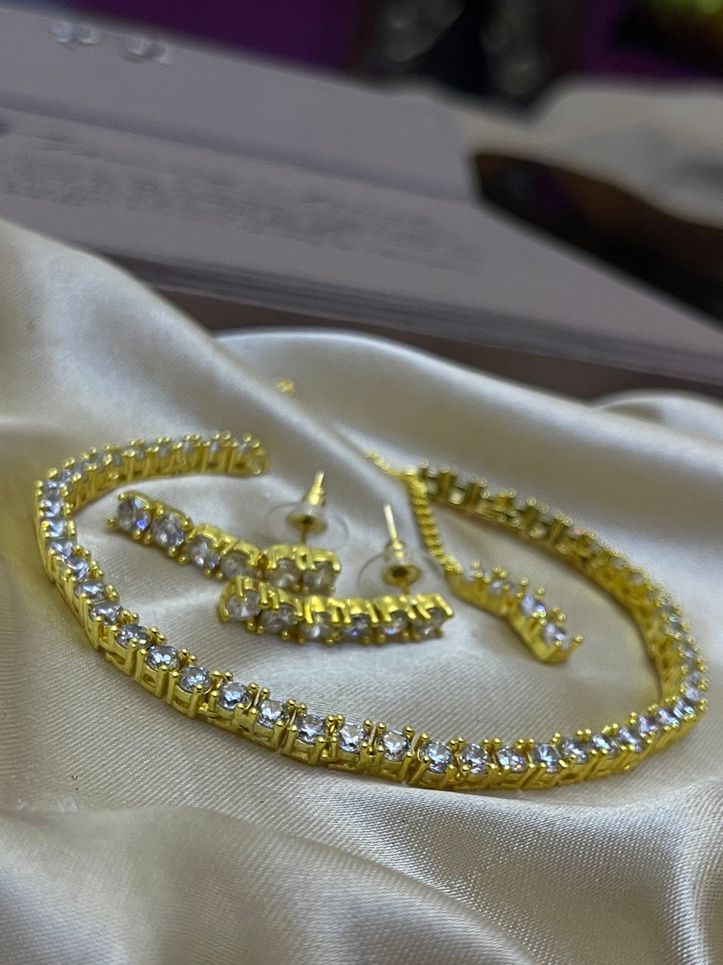 Zircon Ad Necklace set