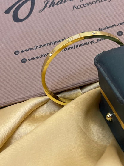 Cartier Stylish Bracelete