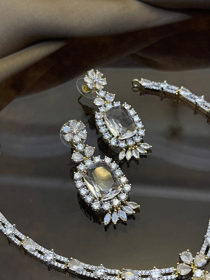Zircon Stones Studded Necklace Set