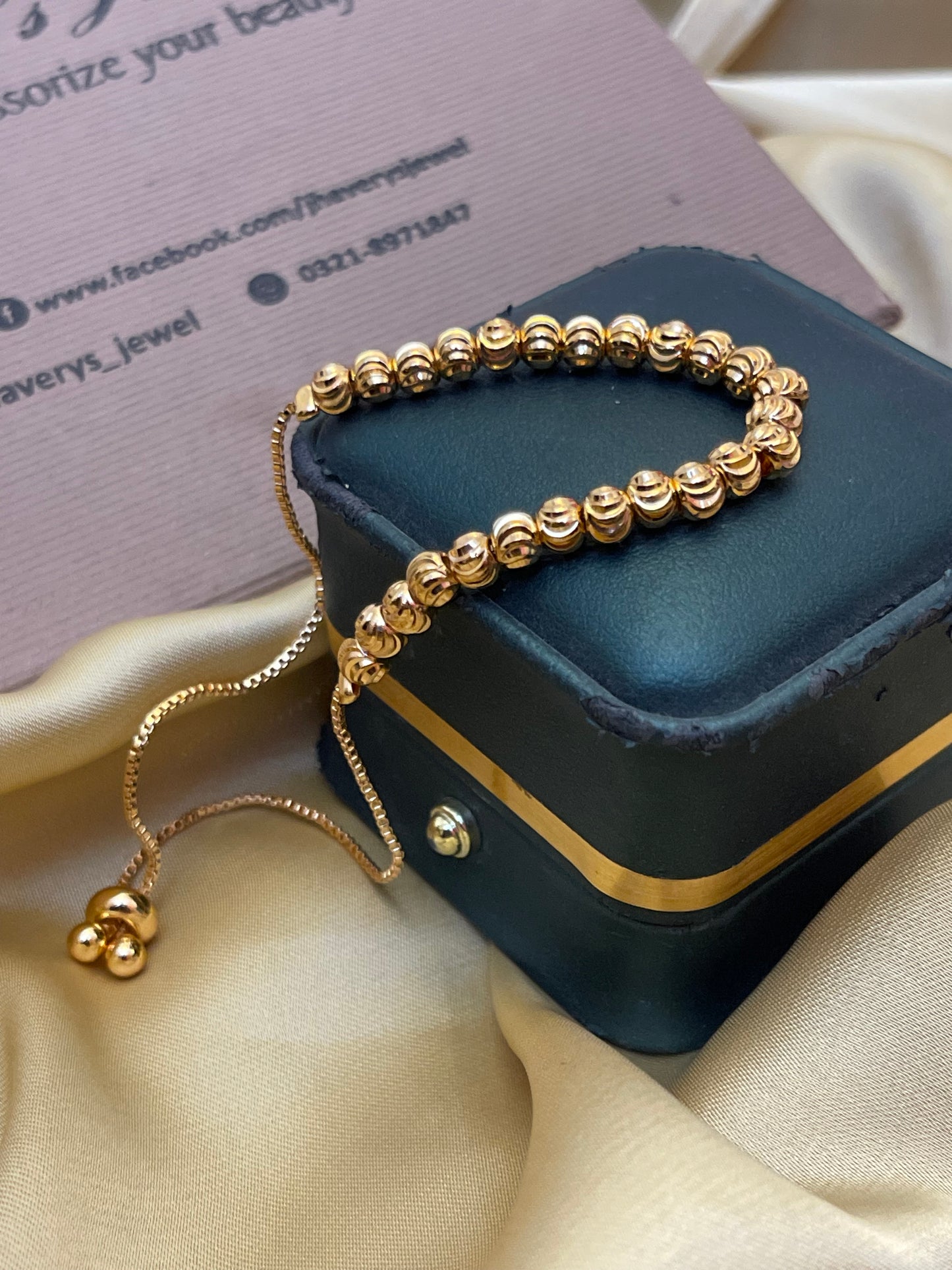 Gold Plated,Stylish Wear Bracelete